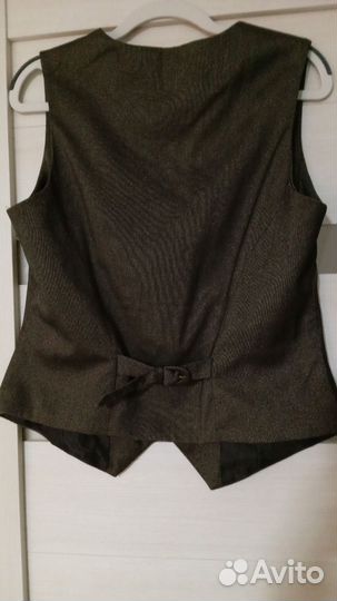 Жилетка женская O'Stin 46-48