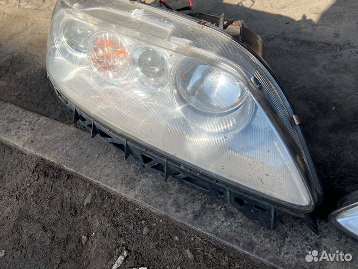 Правая и левая фара мазда 6 gg ксенон джи джи