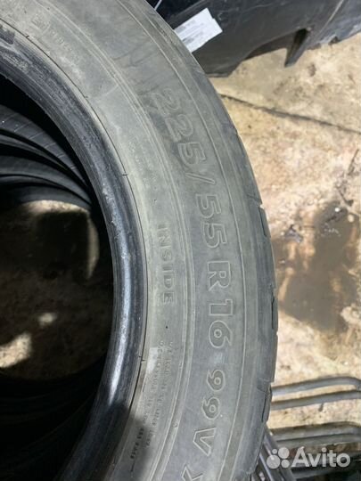 Nokian Tyres Hakka V 225/55 R16