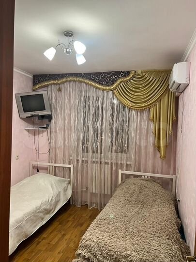 4-к. квартира, 100 м², 13/13 эт.