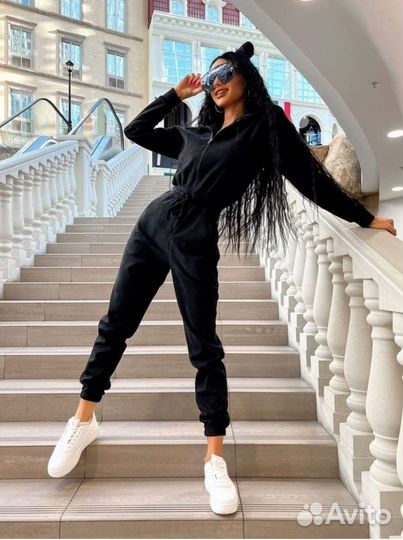 Комбинезон женский