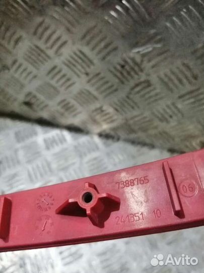 Отражатель заднего бампера BMW 5 G30