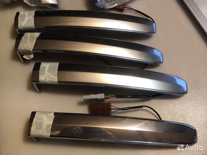 К-т вставок и крышек ручек Cadillac Escalade 4