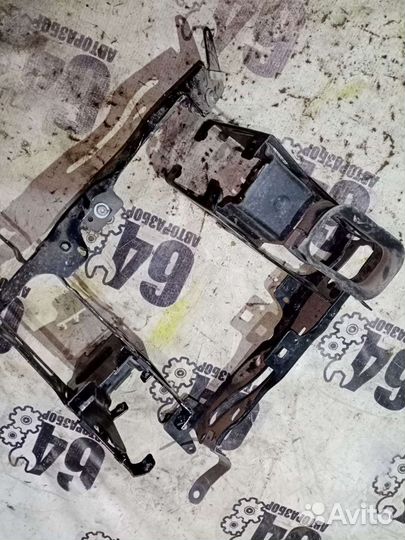 Кронштейны фар для BMW 3-series F30