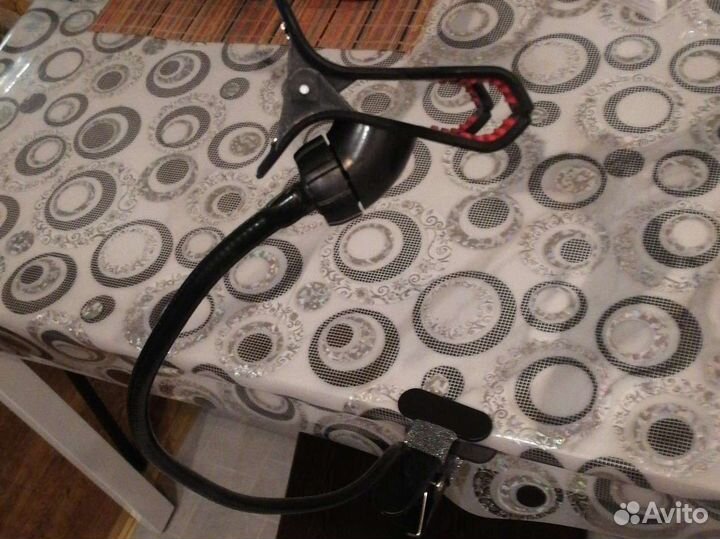 Держатель гибкий для телефона с креплением