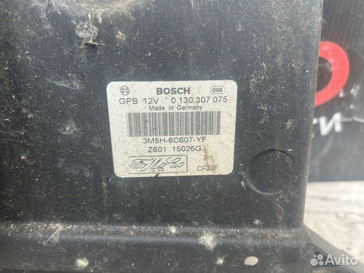 Mazda 3 BK диффузор, вентилятор, блок