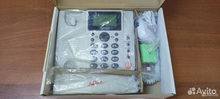 Новый IP телефон Termit FixPhone v2