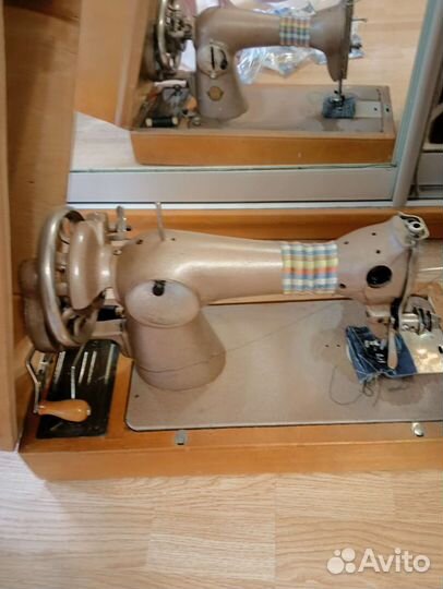 Швейная машина