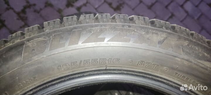 Bridgestone Blizzak Spike-02 195/55 R16 87T