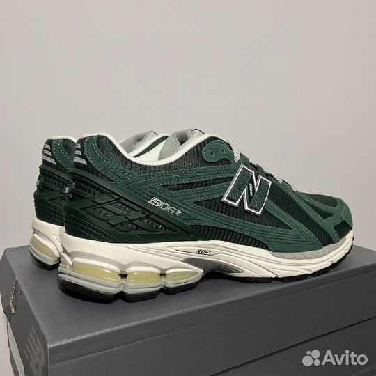 New Balance 1906R Green 10.5 US/ 43.5 RU/ 44.5 EU