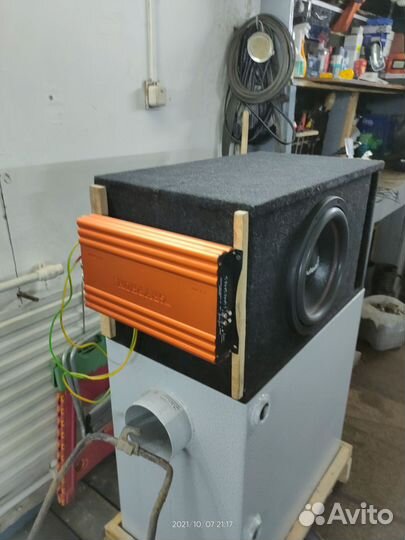 Сабвуфер и усилитель