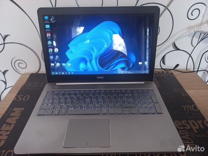 Ноутбук dell inspiron