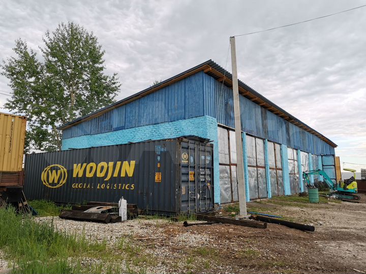 Машиноместо, > 30 м²