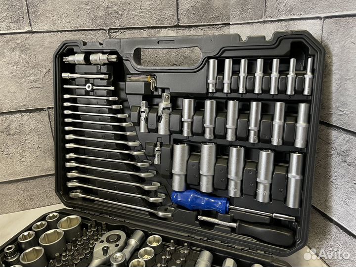 Набор инструментов 216 предметов