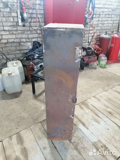 Оружейный сейф