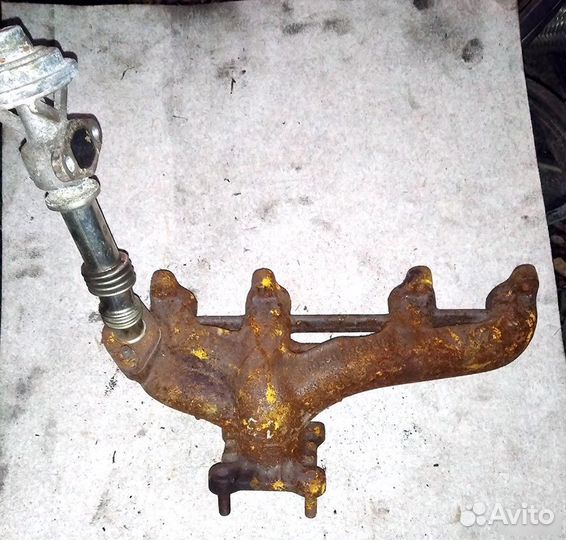 VW Golf 3 Коллектор выпускной 1.9D 028253033AA