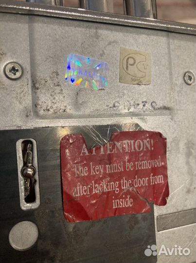 Дверной врезной замок Kale