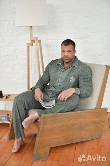 Комплекты для дома, пижамы, термобелье