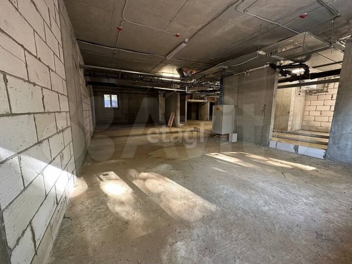 Продам помещение свободного назначения, 215.9 м²