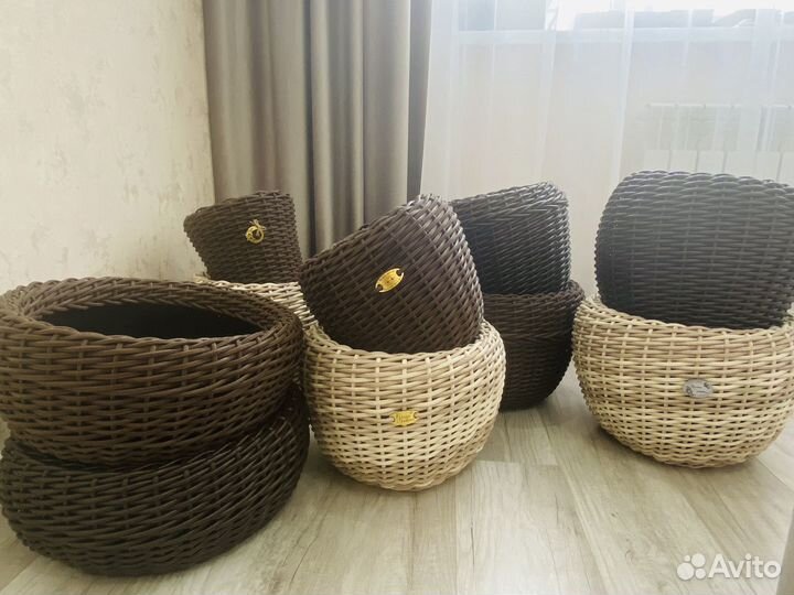 Кашпо из ротанга