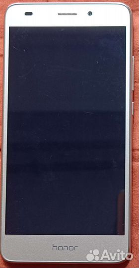 Смартфон Honor 5c 2/16+чехол