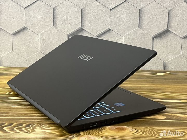 MSI на intel i5 12th 10Ядер/FHD IPS/SSD 512