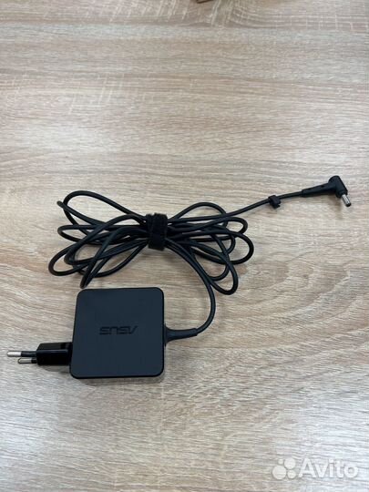 Блок питания, зарядка для ноутбука asus