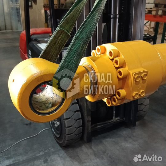 Гидроцилиндр рукояти Hyundai R250LC-9A 31Q7-50130