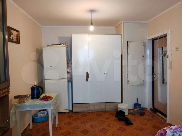 Комната 17 м² в 8-к., 7/9 эт.