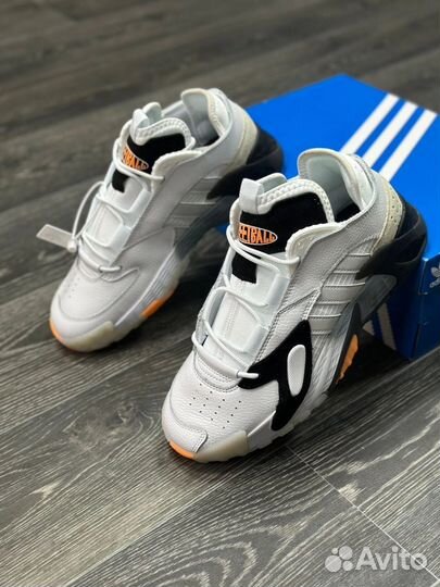 Кроссовки Adidas streetball