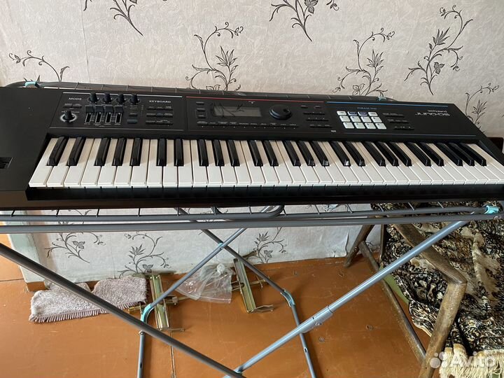Синтезатор roland juno ds