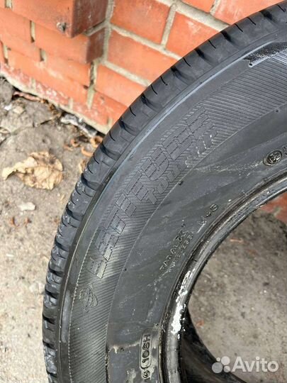Michelin Latitude Tour HP 235/75 R16