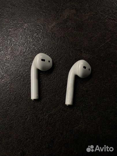 AirPods 1 левые (Новый аккумулятор)
