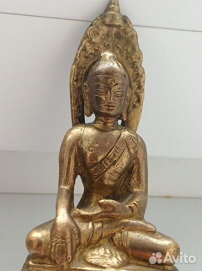Бронзовая статуэтка. Будда. оригинал