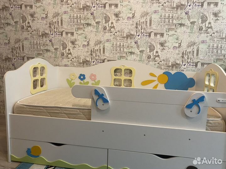 Кровать детская