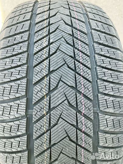 iLink SnowGripper II 245/40 R19 и 275/35 R19 102T