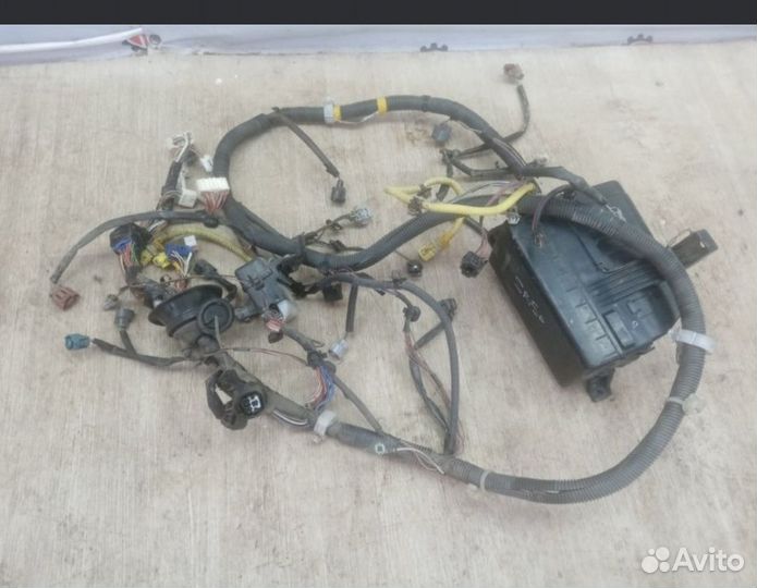 Проводка под капотная