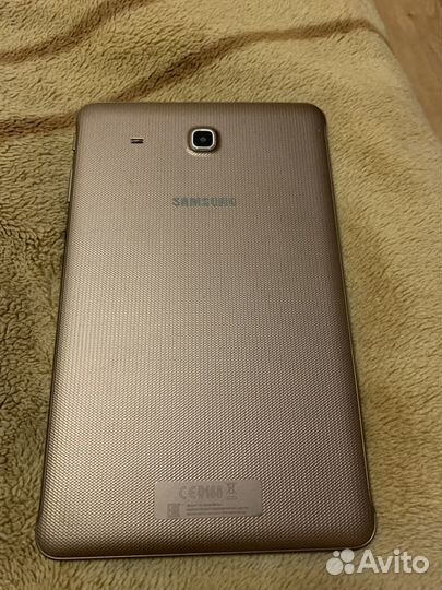 Планшет Samsung Galaxy tab E