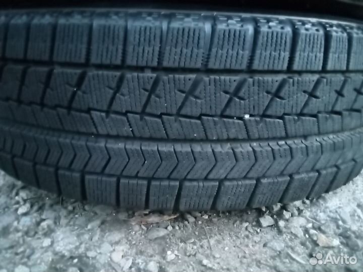 Bridgestone Blizzak VRX 185/65 R15