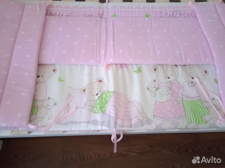 Бортики в кроватку