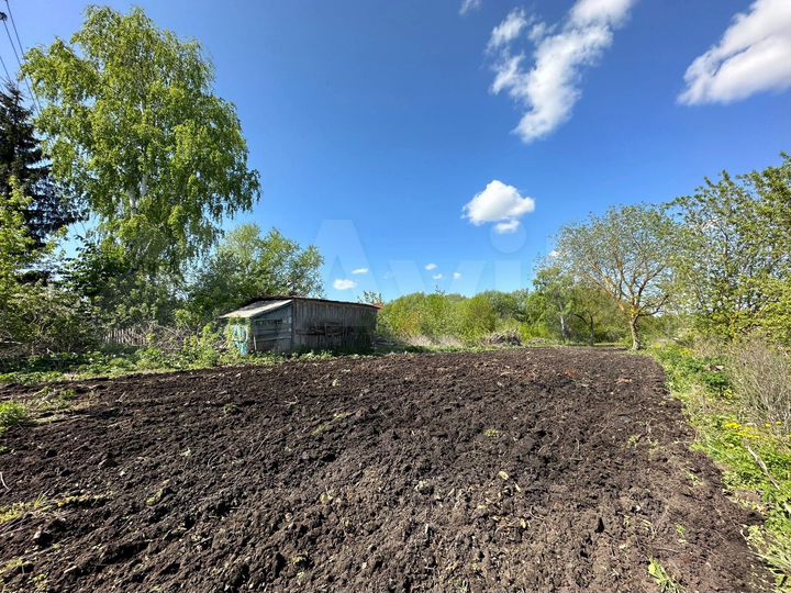 Дача 24 м² на участке 11 сот.