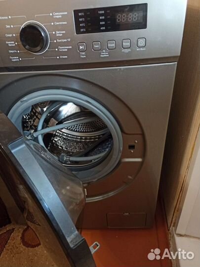 Стиральная машина Hiberg