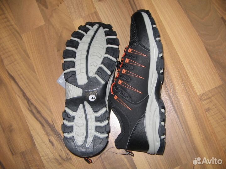 Кроссовки летние мужские 44 размер. Из Финляндии