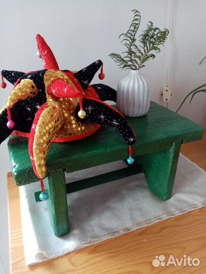 Шапка скомароха с бубенчиками