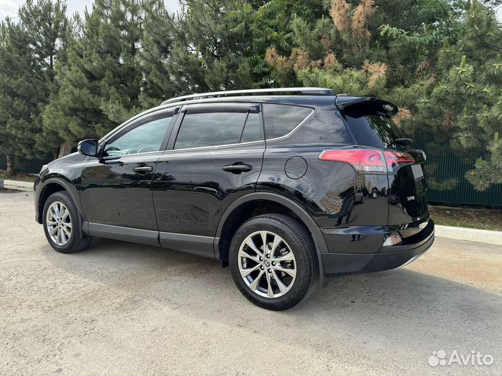 Toyota RAV4 2.2 AT, 2019, 54 000 км