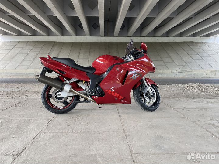 Honda CBR1100XX