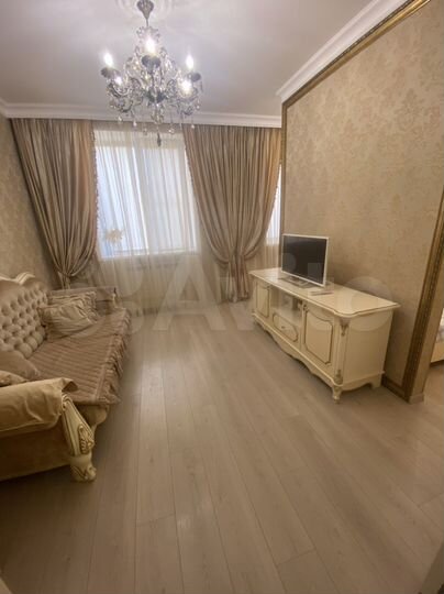 1-к. квартира, 52 м², 1/5 эт.