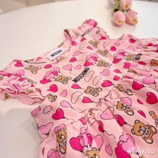 Платье moschino 120