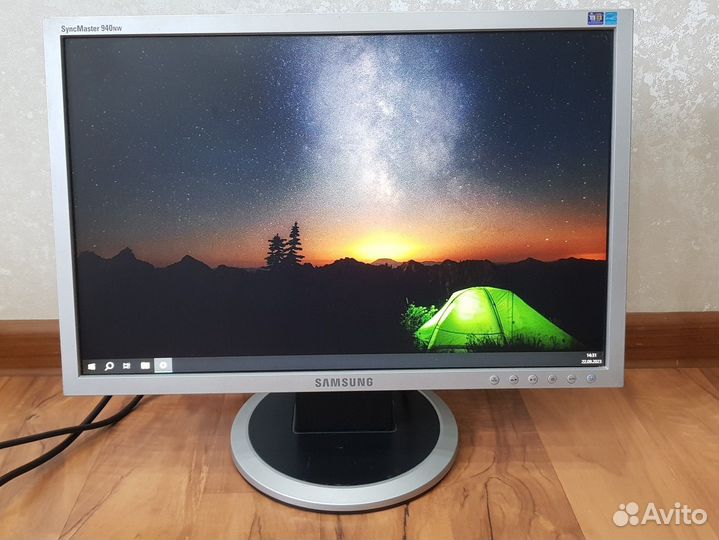 Монитор Samsung 940nw