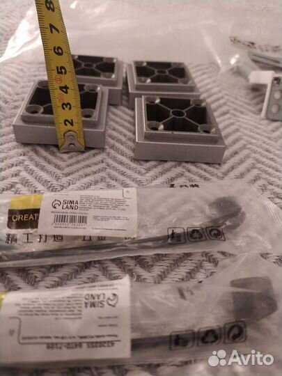 Мебельная фурнитура ручки ножки крепежи